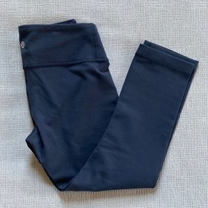 Original Lululemon Wunder Under Crop Size 4